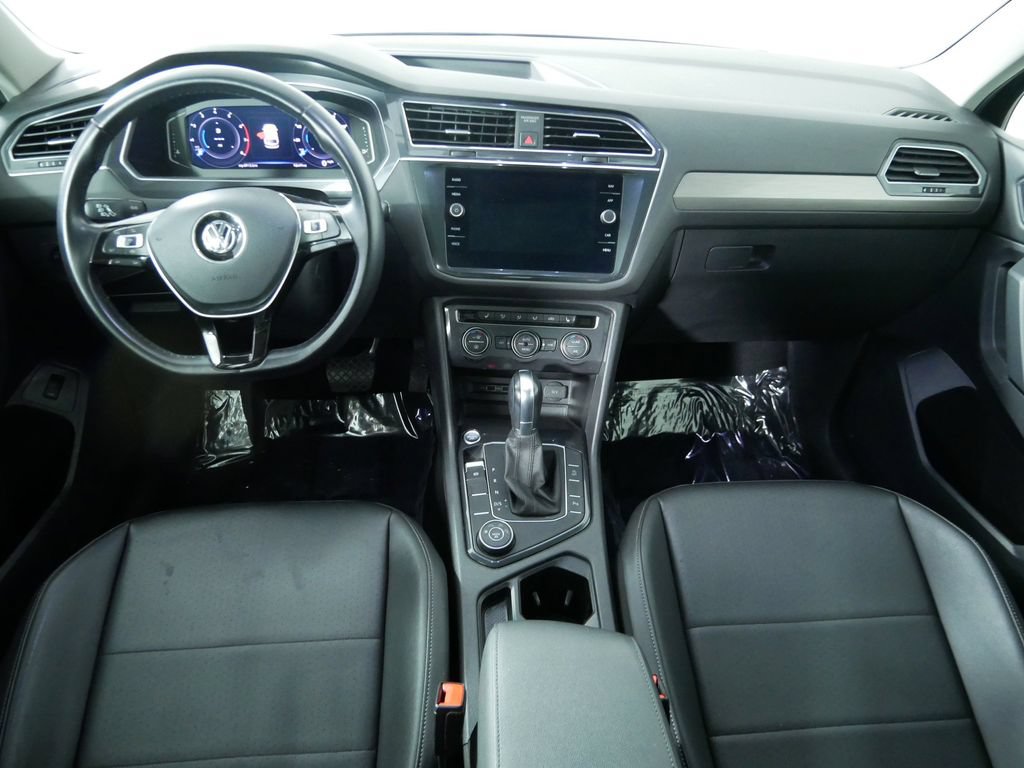 Used 2019 Volkswagen Tiguan SEL AWD/4WD image 19