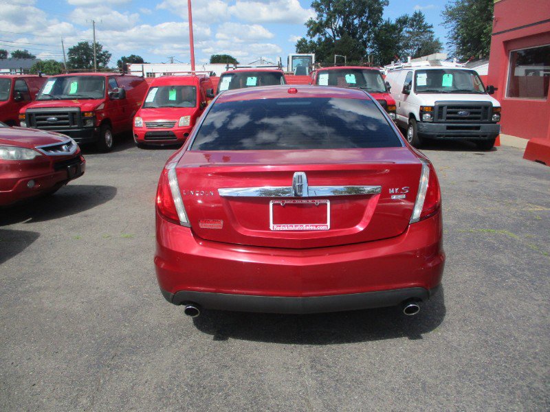Used 2010 Lincoln MKS AWD image 5
