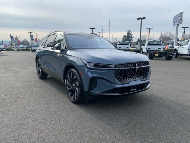 New 2026 Lincoln Nautilus Reserve image 9