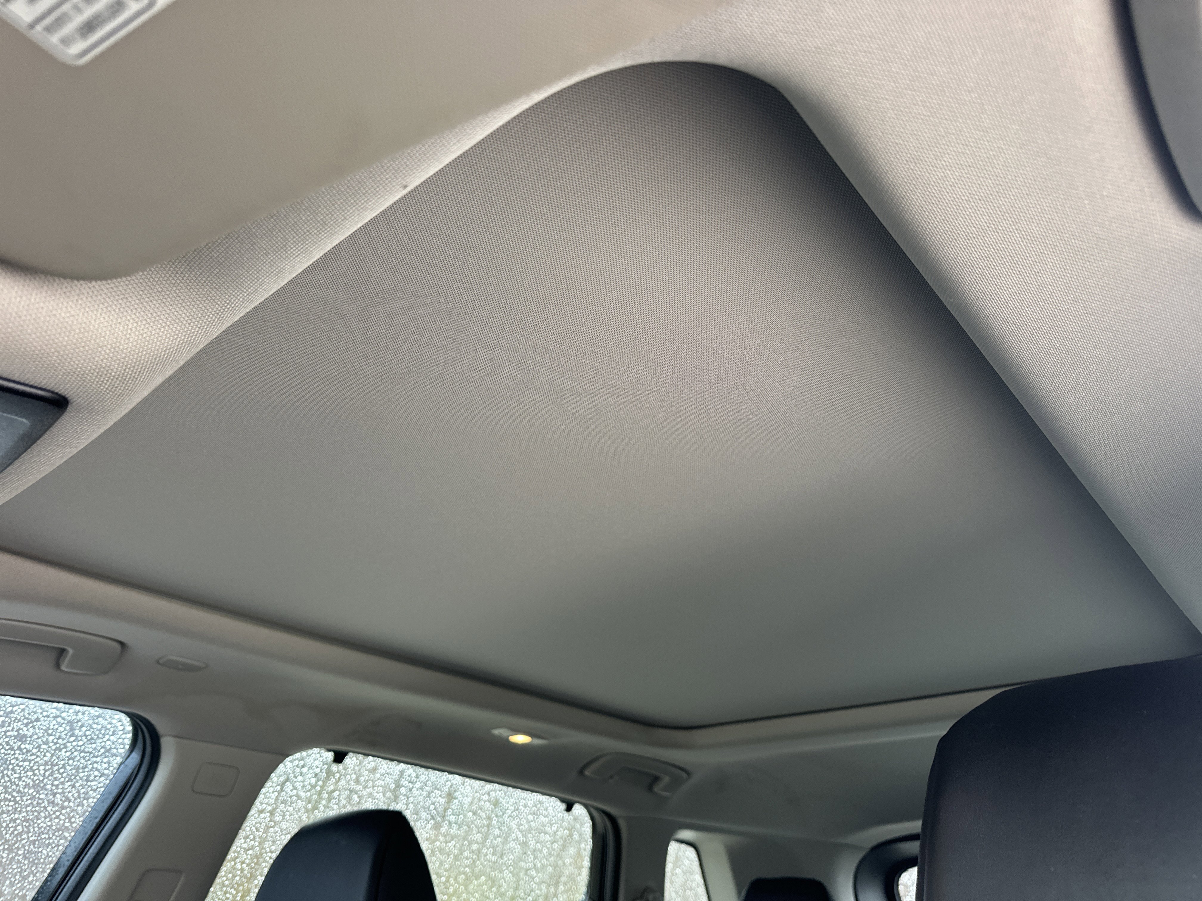 Used 2023 Nissan Rogue SV w/ SV Premium B Package image 11