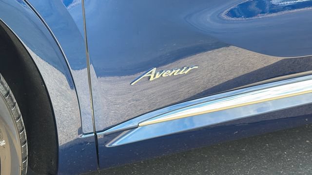 Used 2023 Buick Envision Avenir FWD image 11