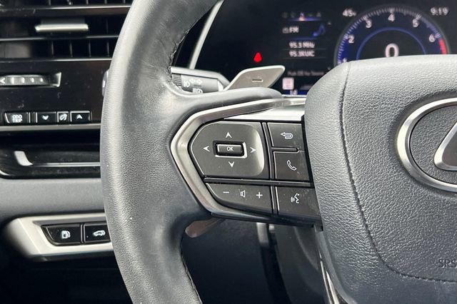 Used 2024 Lexus RX 350 FWD w/ Technology Package image 27