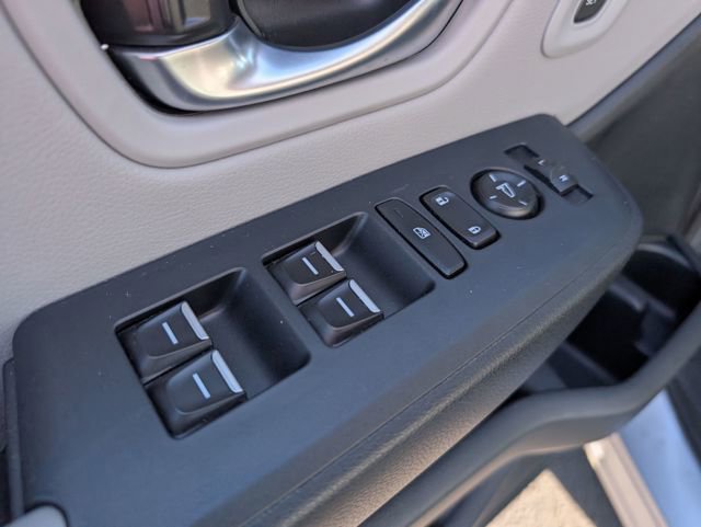 Used 2025 Honda Pilot EX-L image 16