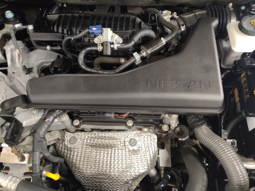 Used 2020 Nissan Rogue S FWD image 30