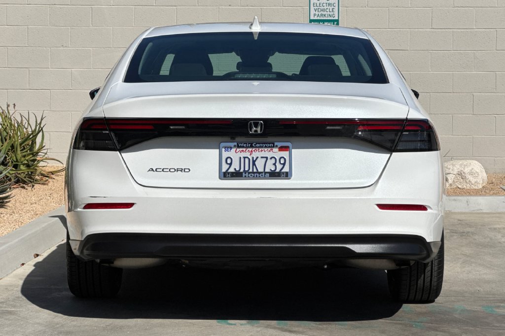 Certified 2023 Honda Accord EX image 10