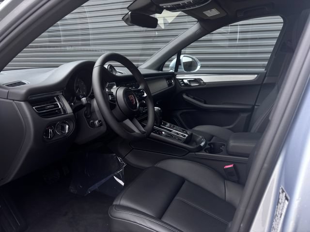 New 2026 Porsche Macan S AWD/4WD image 4