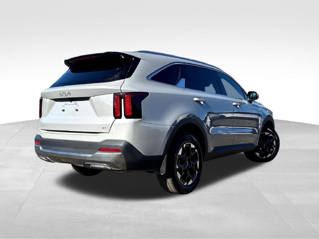 Used 2025 Kia Sorento S AWD/4WD image 8