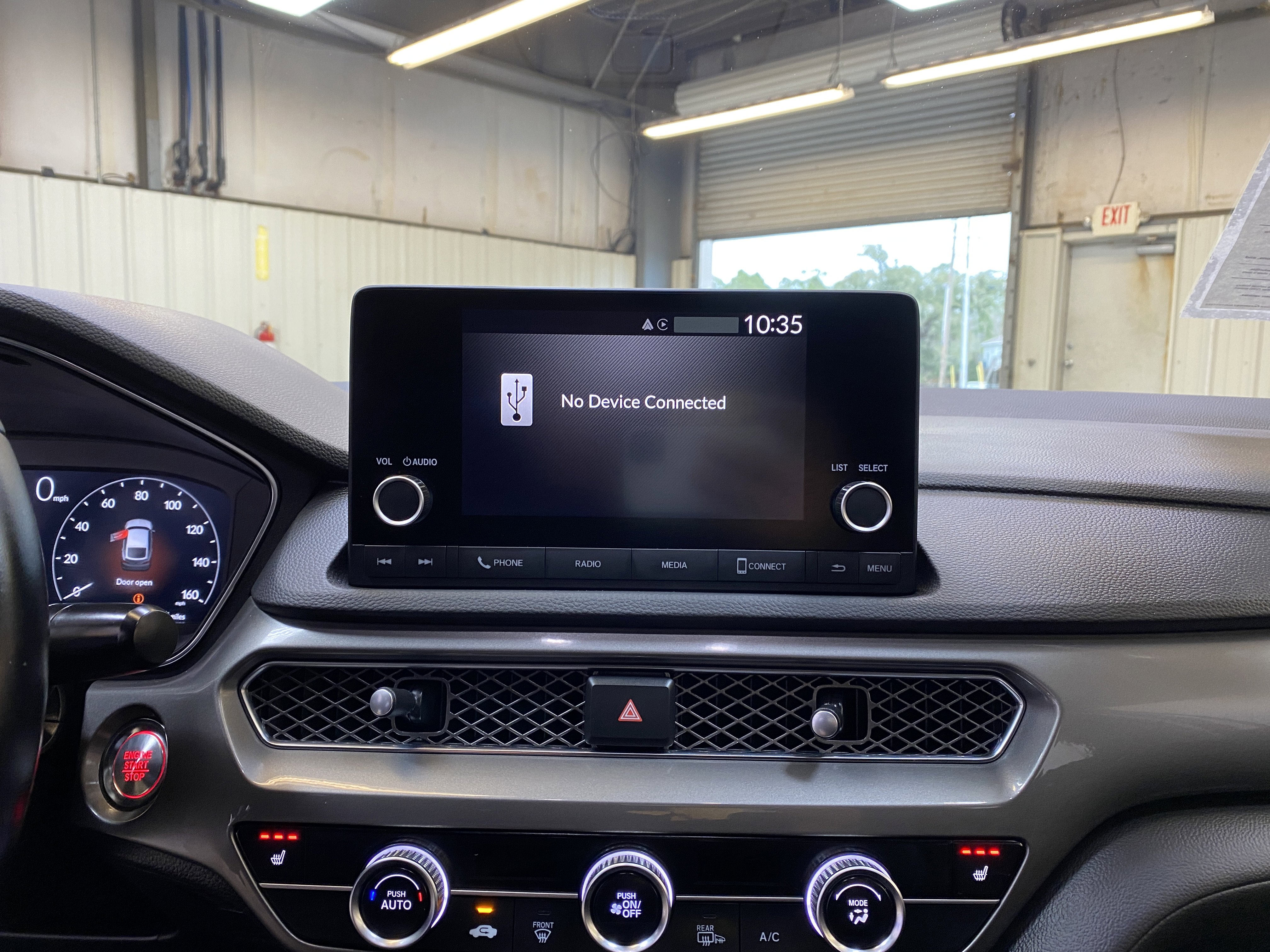 Used 2025 Acura Integra Base image 39