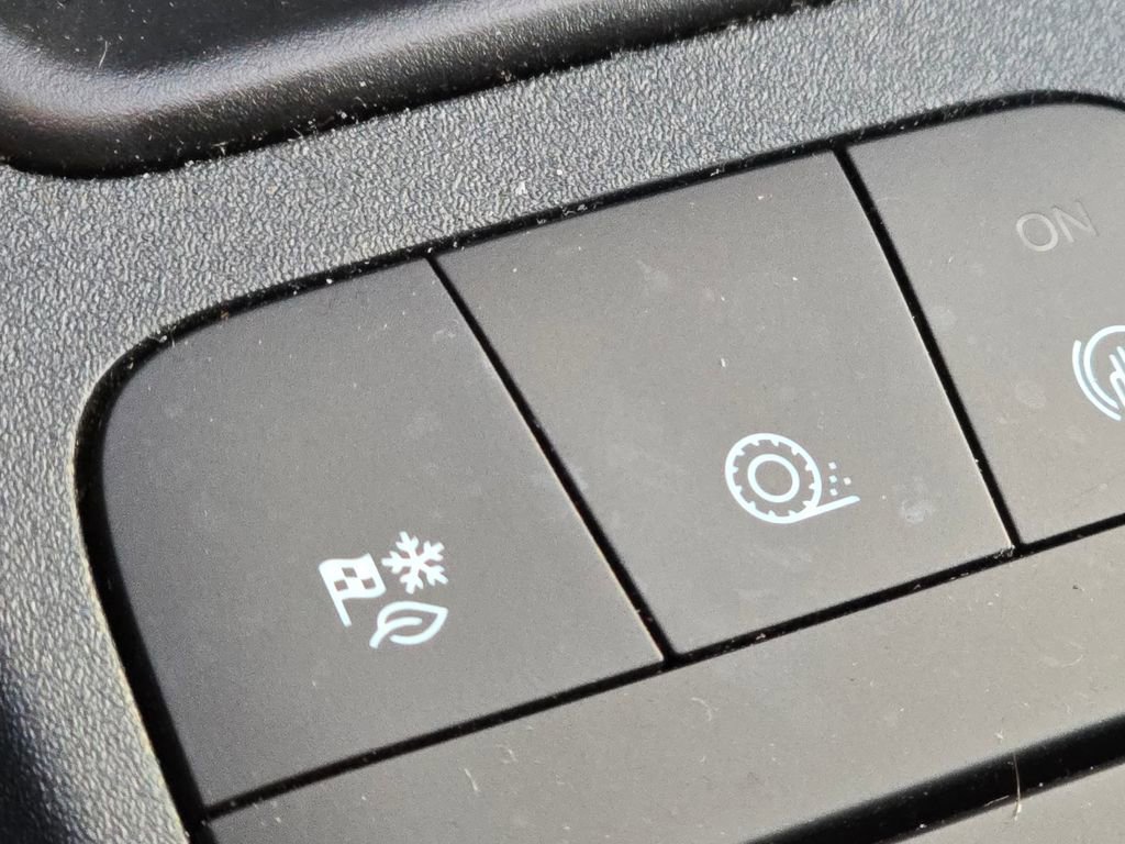 Used 2023 Ford Maverick XLT w/ XLT Luxury Package image 6