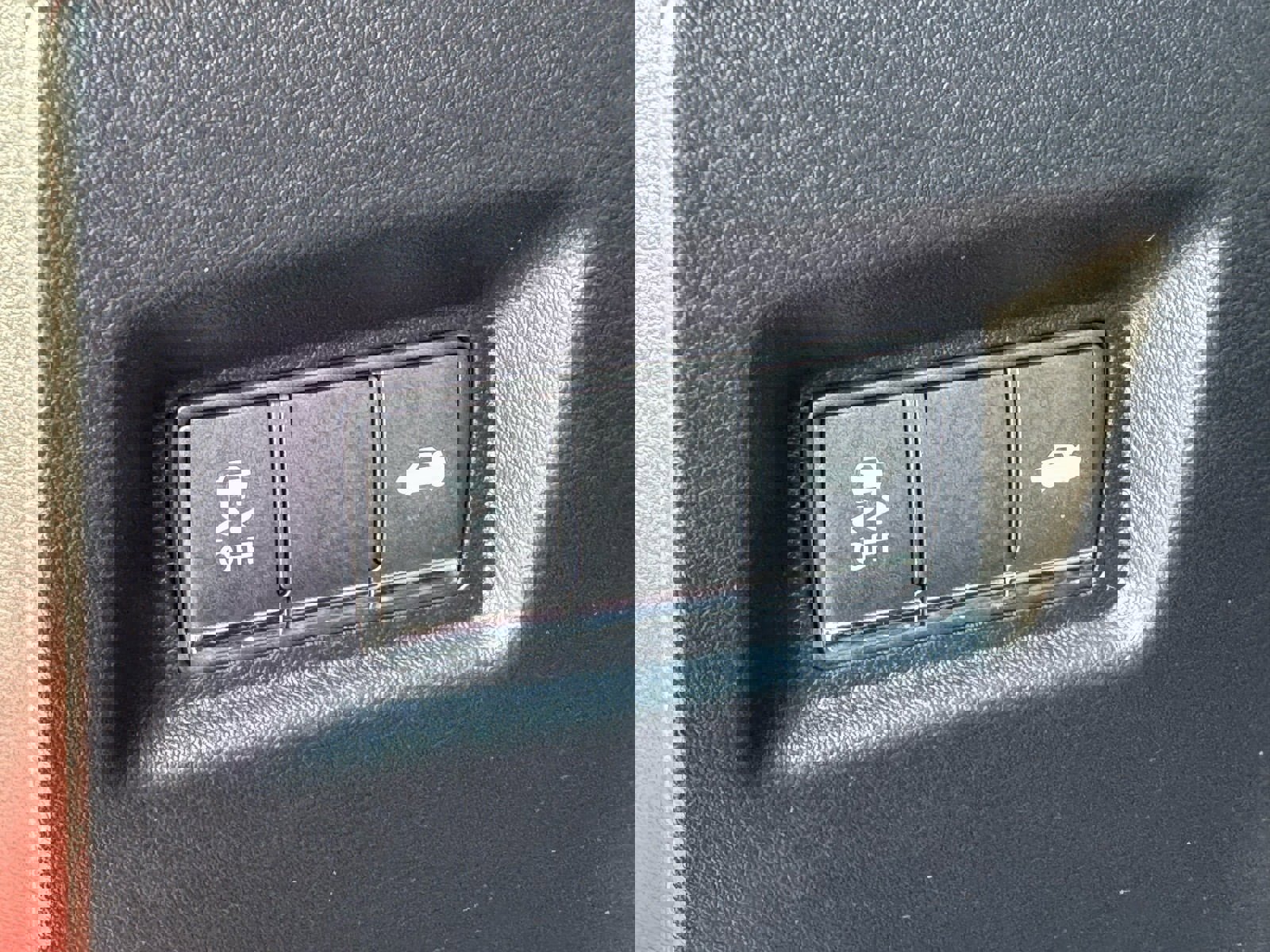 Used 2017 INFINITI Q60 Red Sport 400 image 20