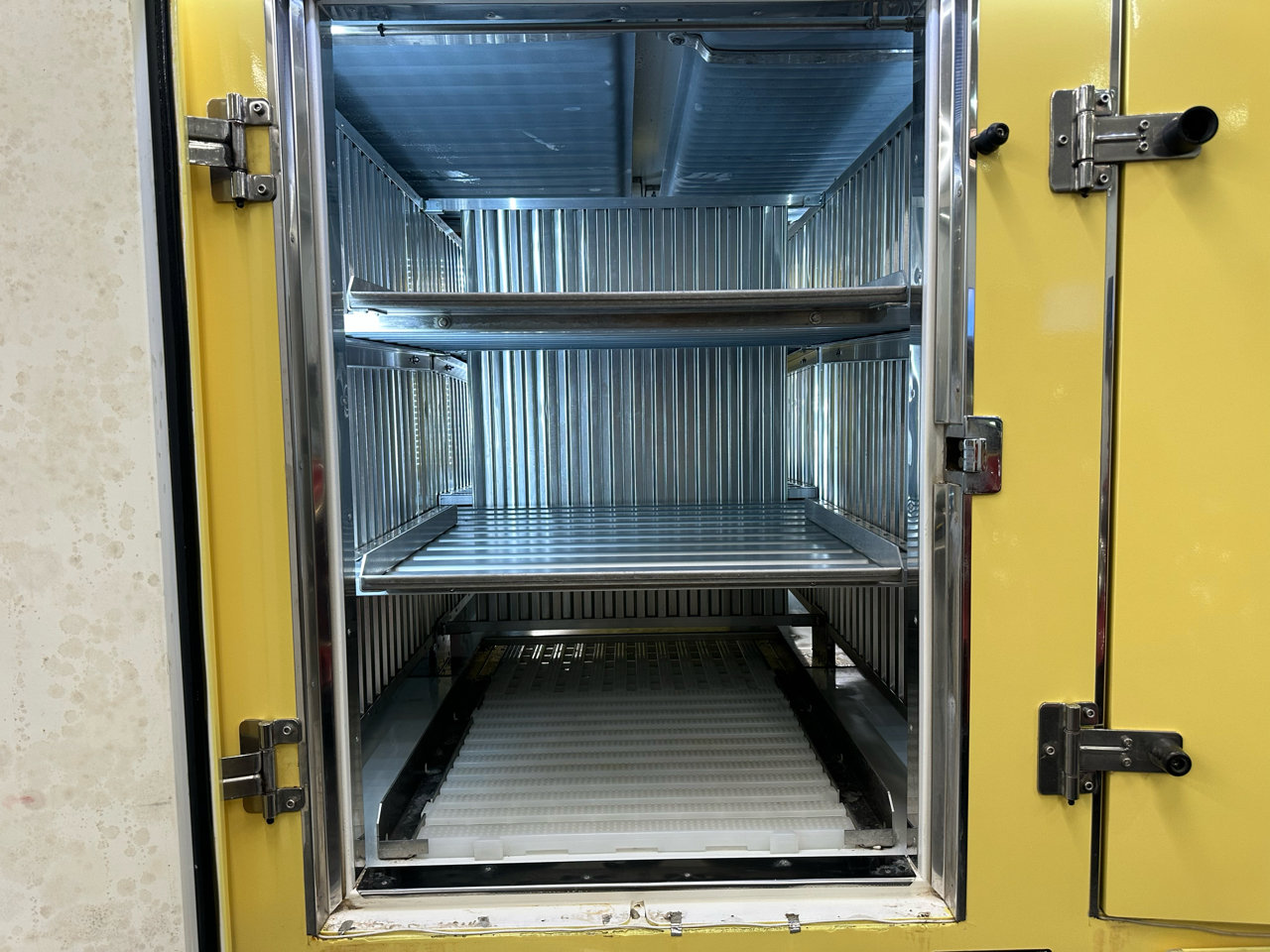 Used 2022 Ford E-450 and Econoline 450 Super Duty image 12