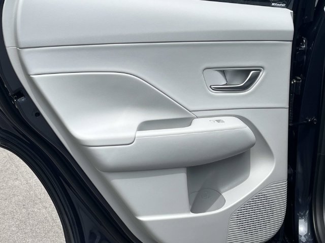 New 2026 Hyundai Kona Limited FWD image 20