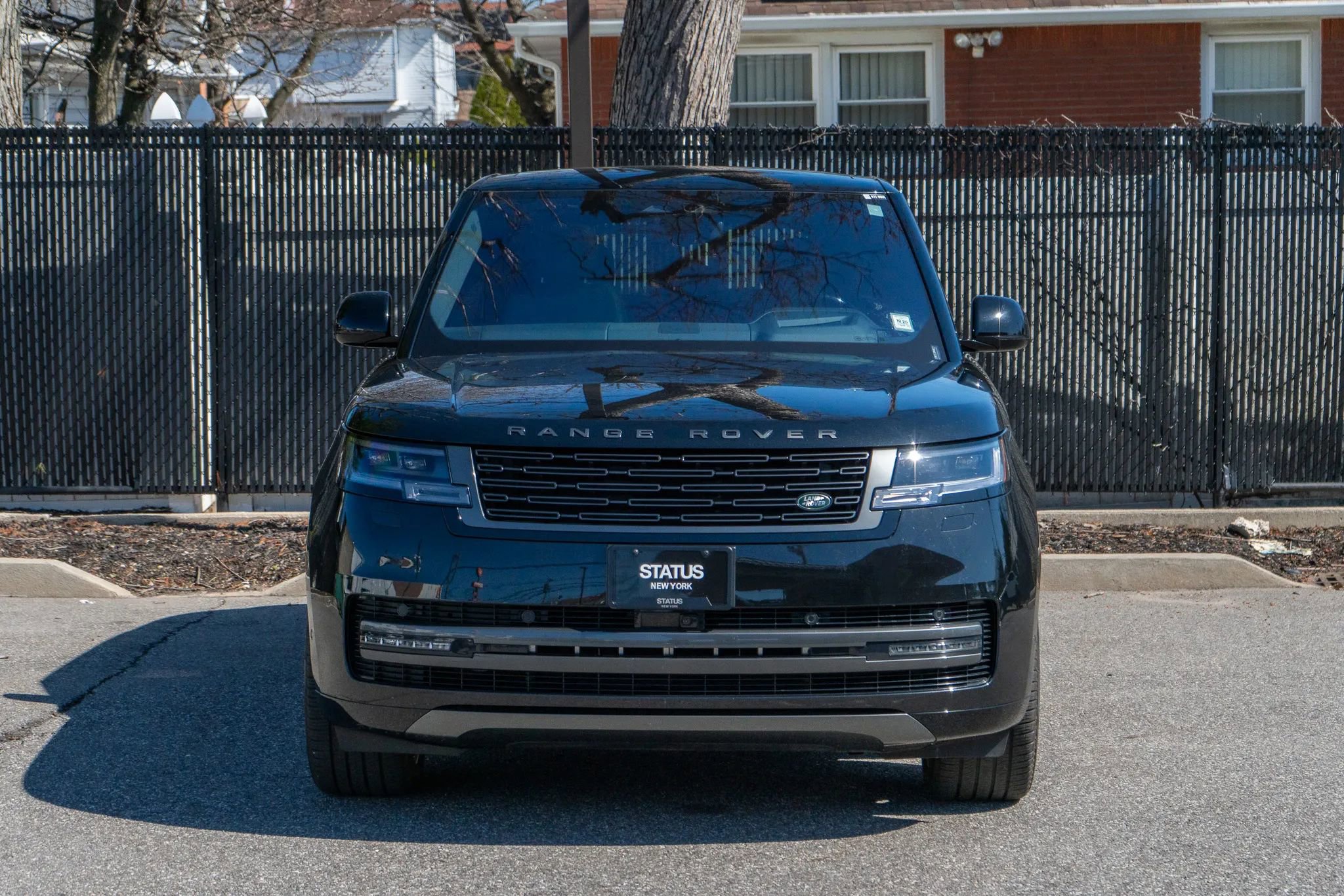 Used 2023 Land Rover Range Rover Long Wheelbase SE AWD/4WD image 12