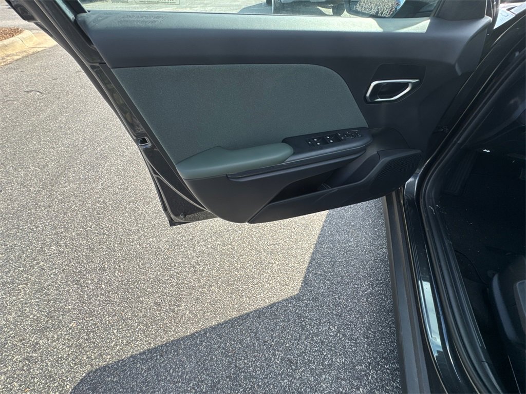 New 2025 Kia K4 EX image 10