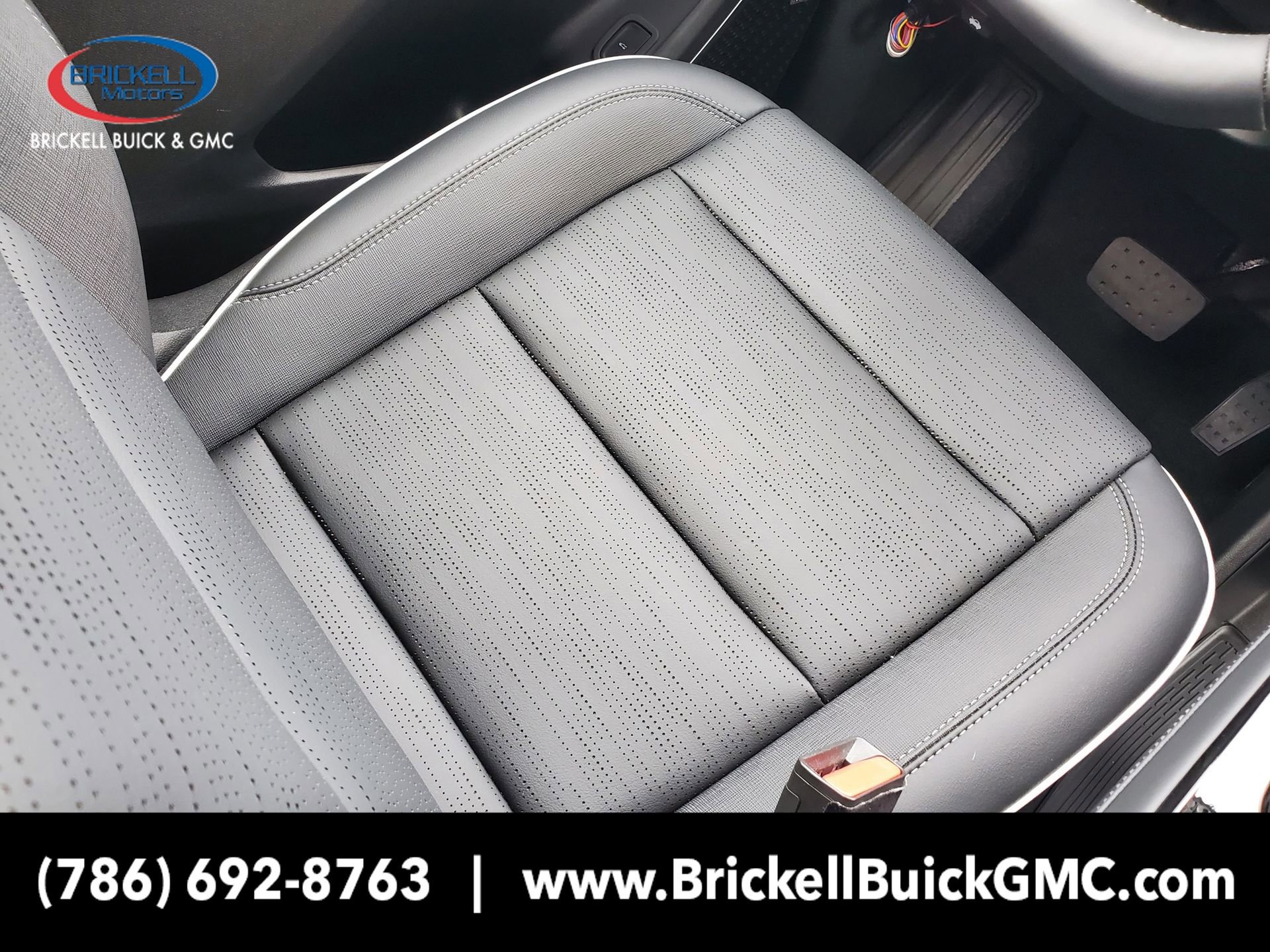 New 2026 Buick Enclave Sport Touring FWD image 16