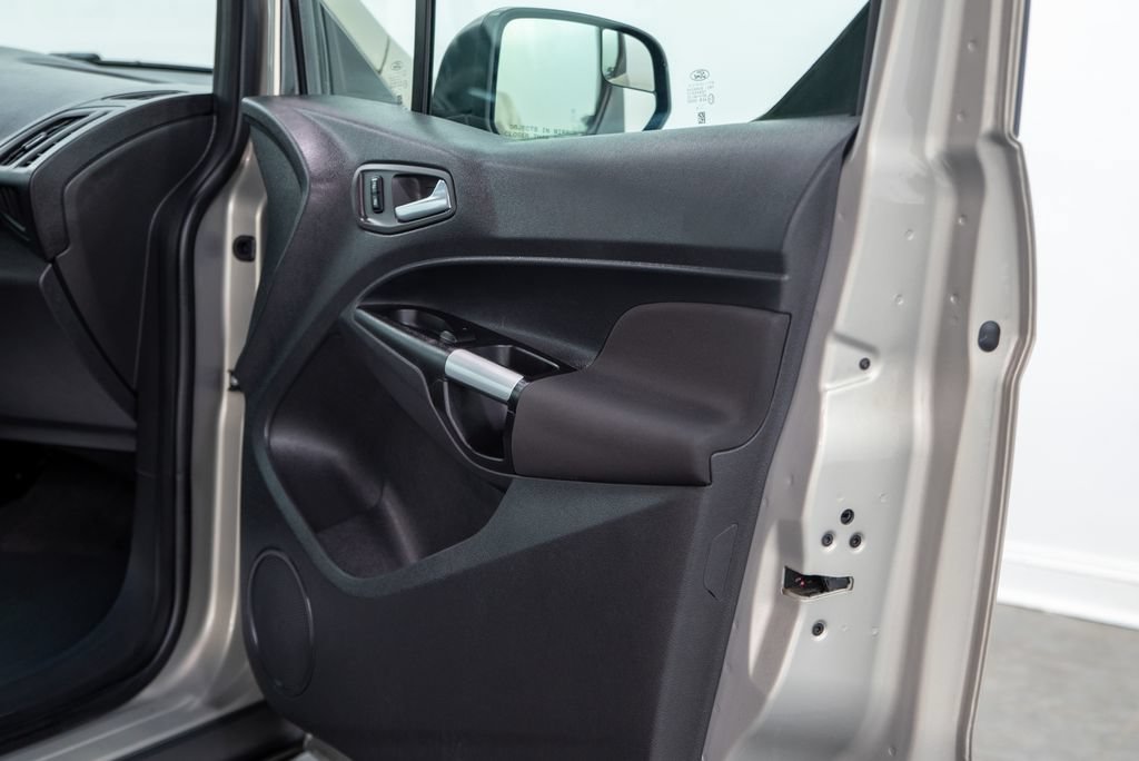 Used 2016 Ford Transit Connect XLT FWD image 15