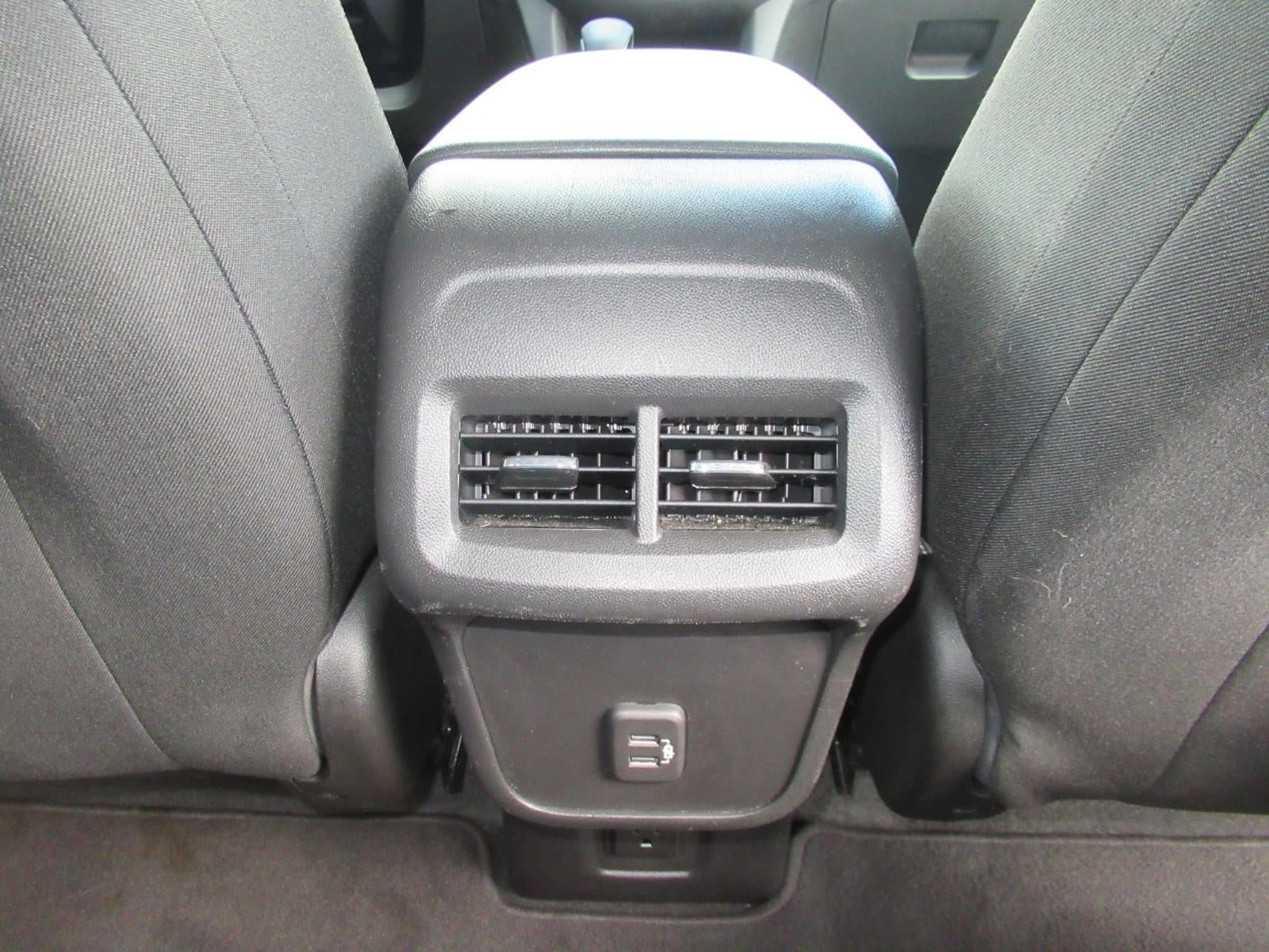 Used 2022 Chevrolet Equinox LT FWD image 32