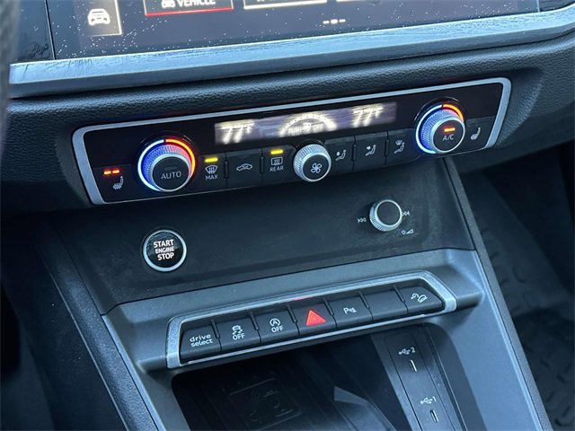 Certified 2025 Audi Q3 2.0T Premium Plus w/ Premium Plus Package image 31