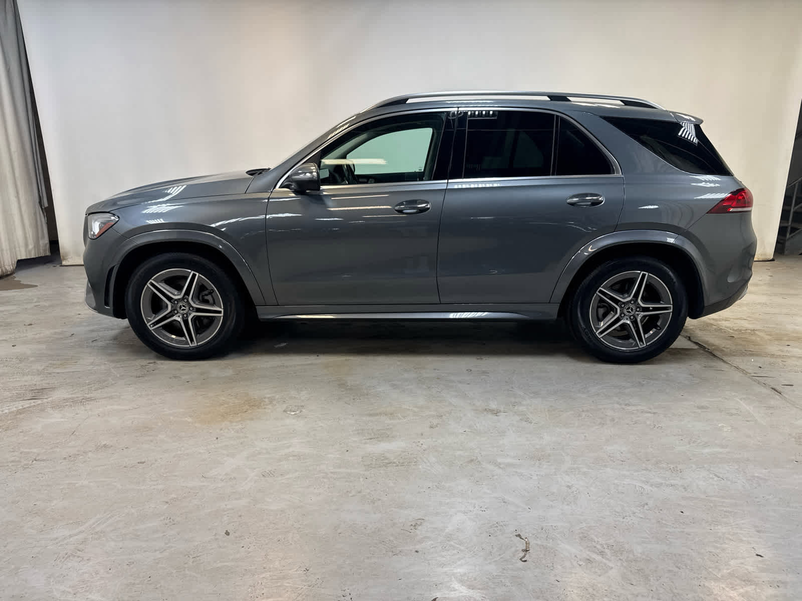 Used 2023 Mercedes-Benz GLE 450 4MATIC image 9