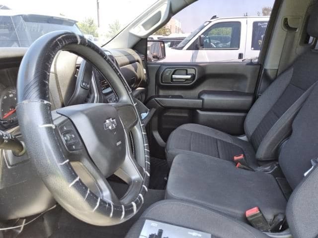 Used 2022 Chevrolet Silverado 1500 Custom Trail Boss AWD/4WD image 7