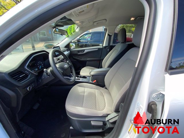 Used 2022 Ford Escape SE FWD image 24