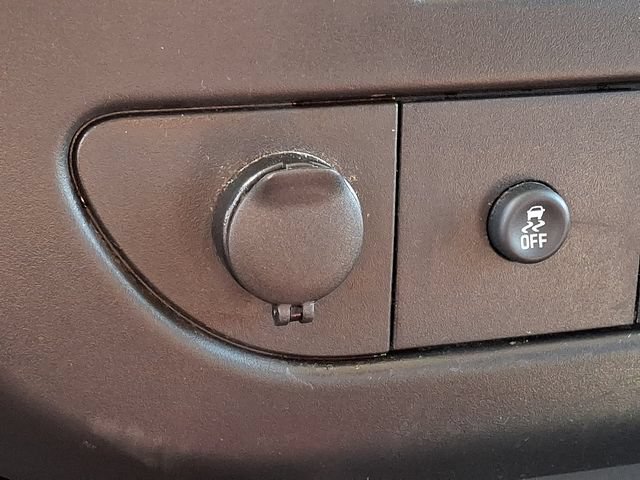 Used 2025 GMC Savana 2500 w/ Driver Convenience Package RWD image 22