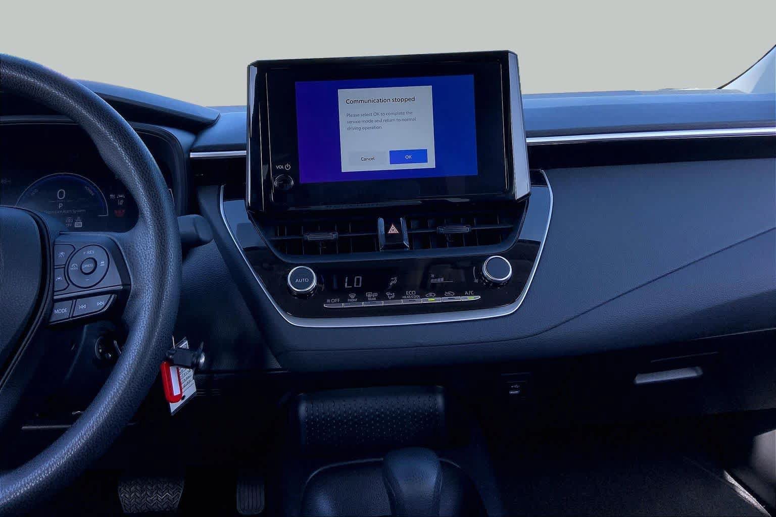 Used 2026 Toyota Corolla LE FWD image 7