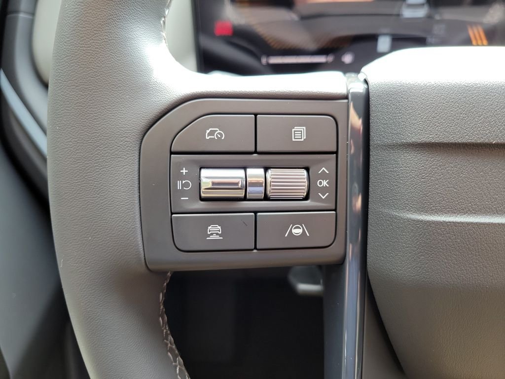 New 2027 Kia Seltos LX FWD image 25