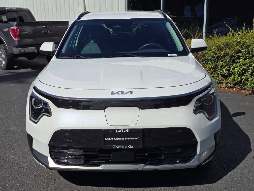 Certified 2023 Kia Niro Wind w/ Wind Preserve Package FWD image 2