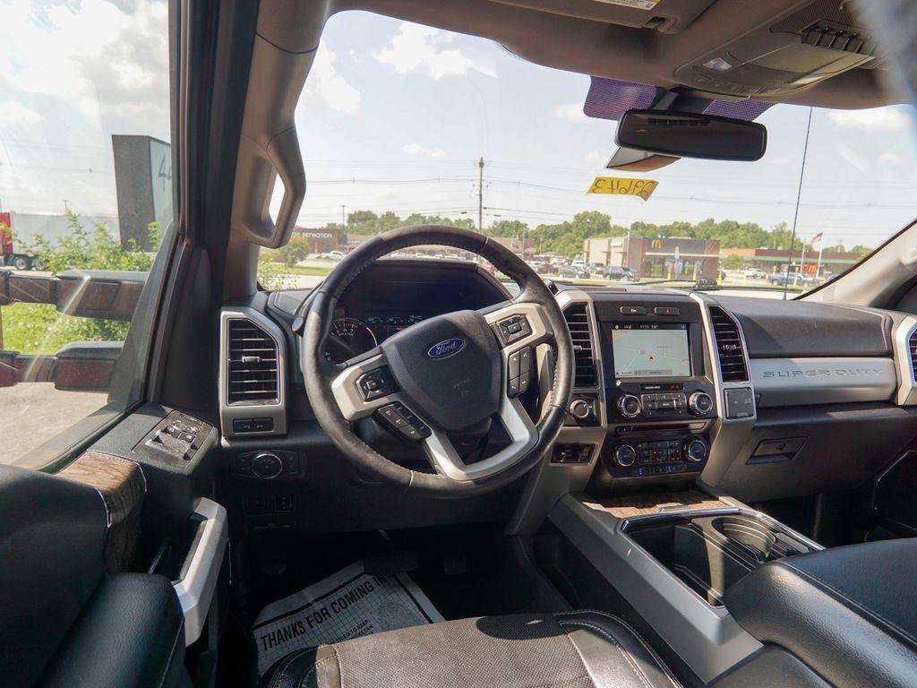 Used 2018 Ford F250 Lariat w/ Lariat Ultimate Package AWD/4WD image 15