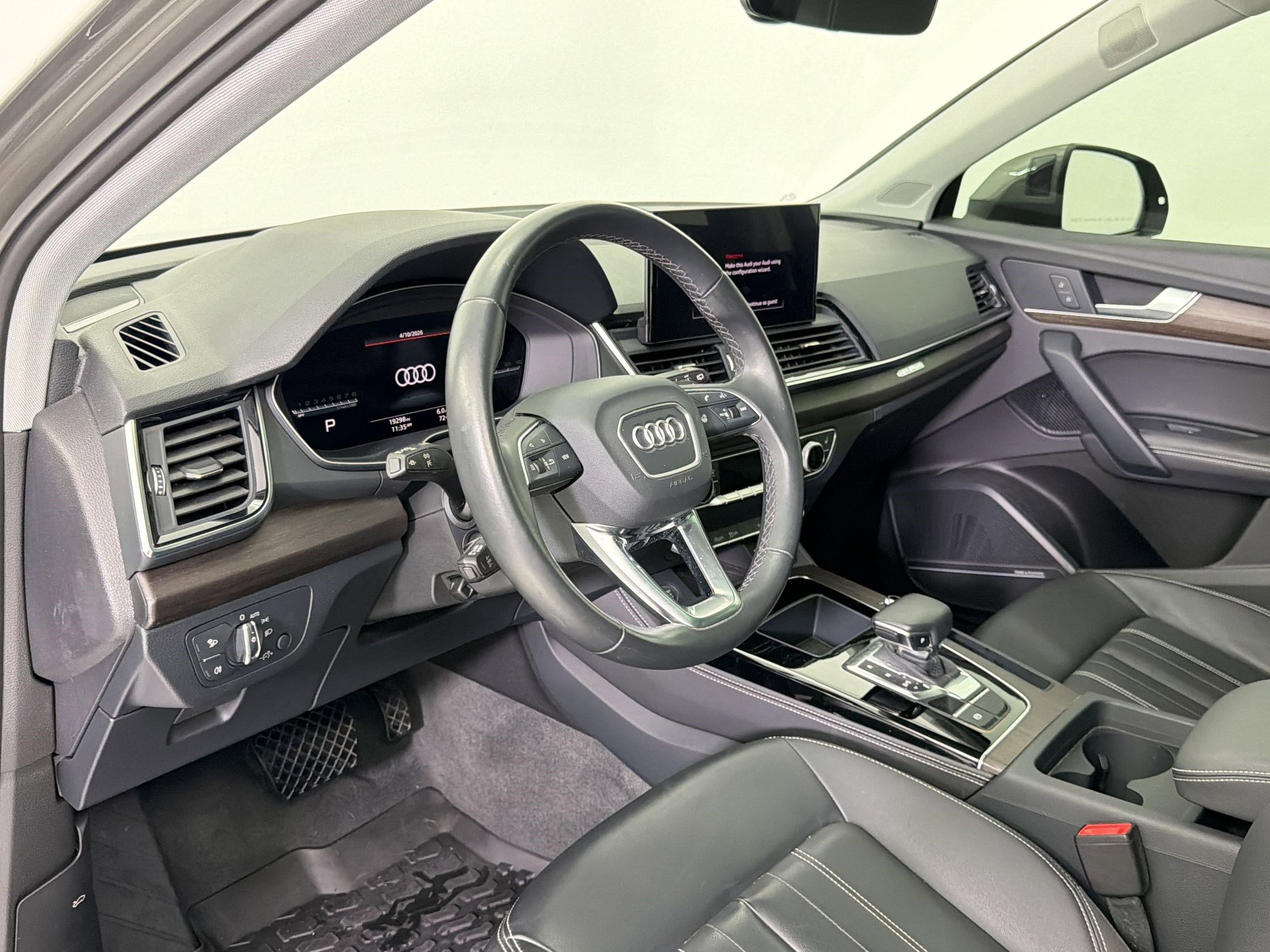 Used 2023 Audi Q5 2.0T Premium Plus w/ Premium Plus Package image 4