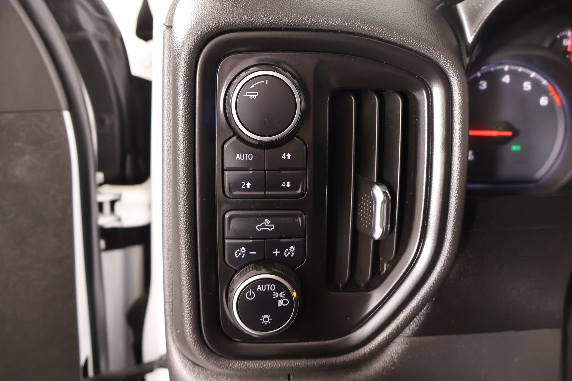 Used 2021 Chevrolet Silverado 1500 W/T w/ WT Value Package image 7