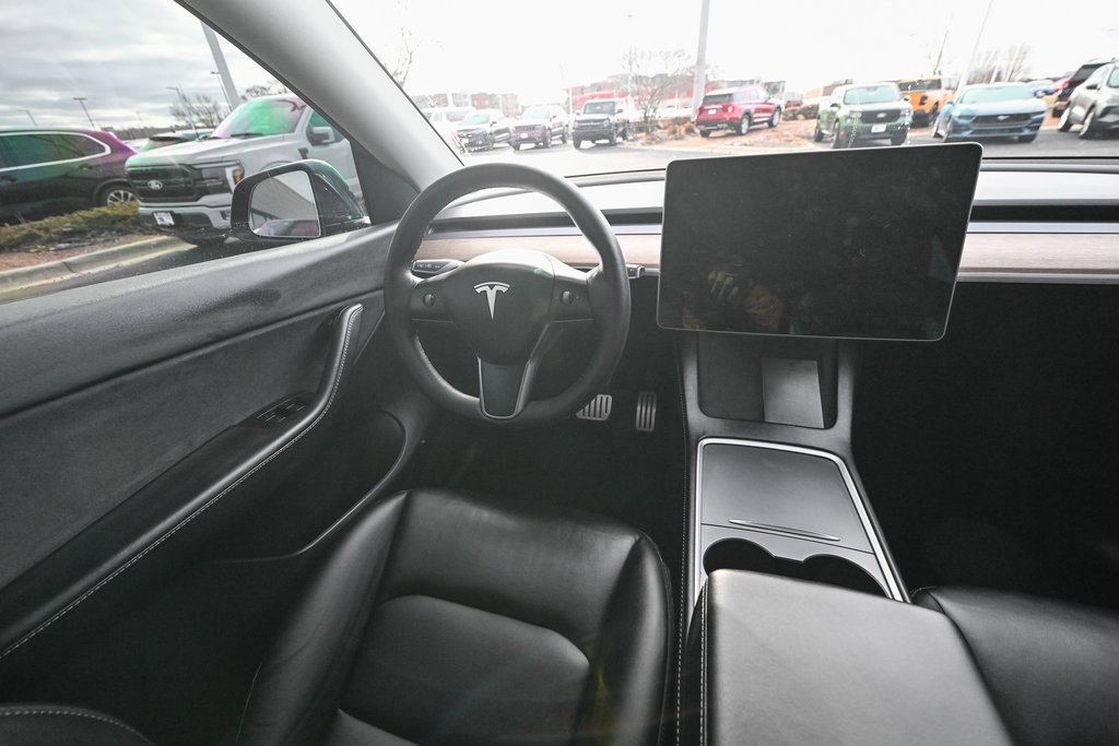 Used 2022 Tesla Model Y Performance image 33