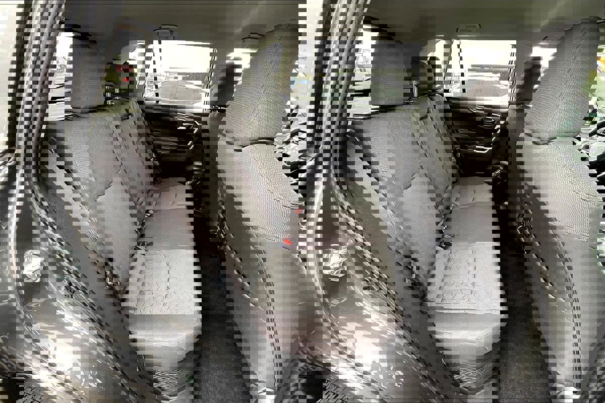 Used 2024 Toyota RAV4 XLE image 18