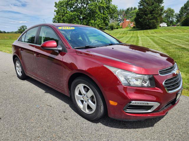 Used 2016 Chevrolet Cruze LT FWD image 4