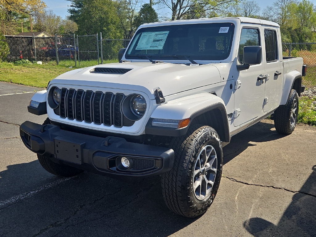 New 2026 Jeep Gladiator Sport AWD/4WD image 2