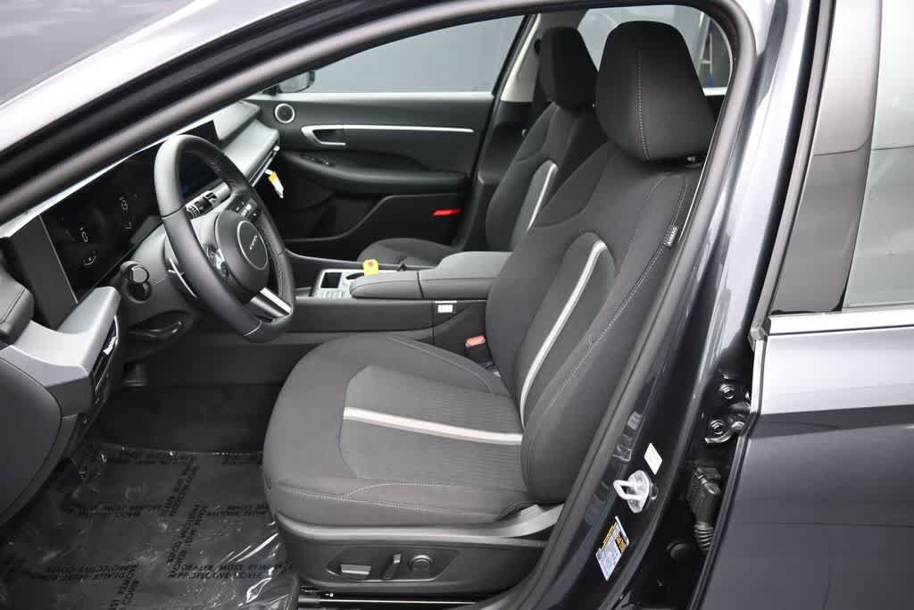 Used 2026 Hyundai Sonata SEL FWD image 20