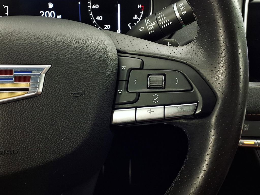 Used 2023 Cadillac XT4 Sport FWD image 18