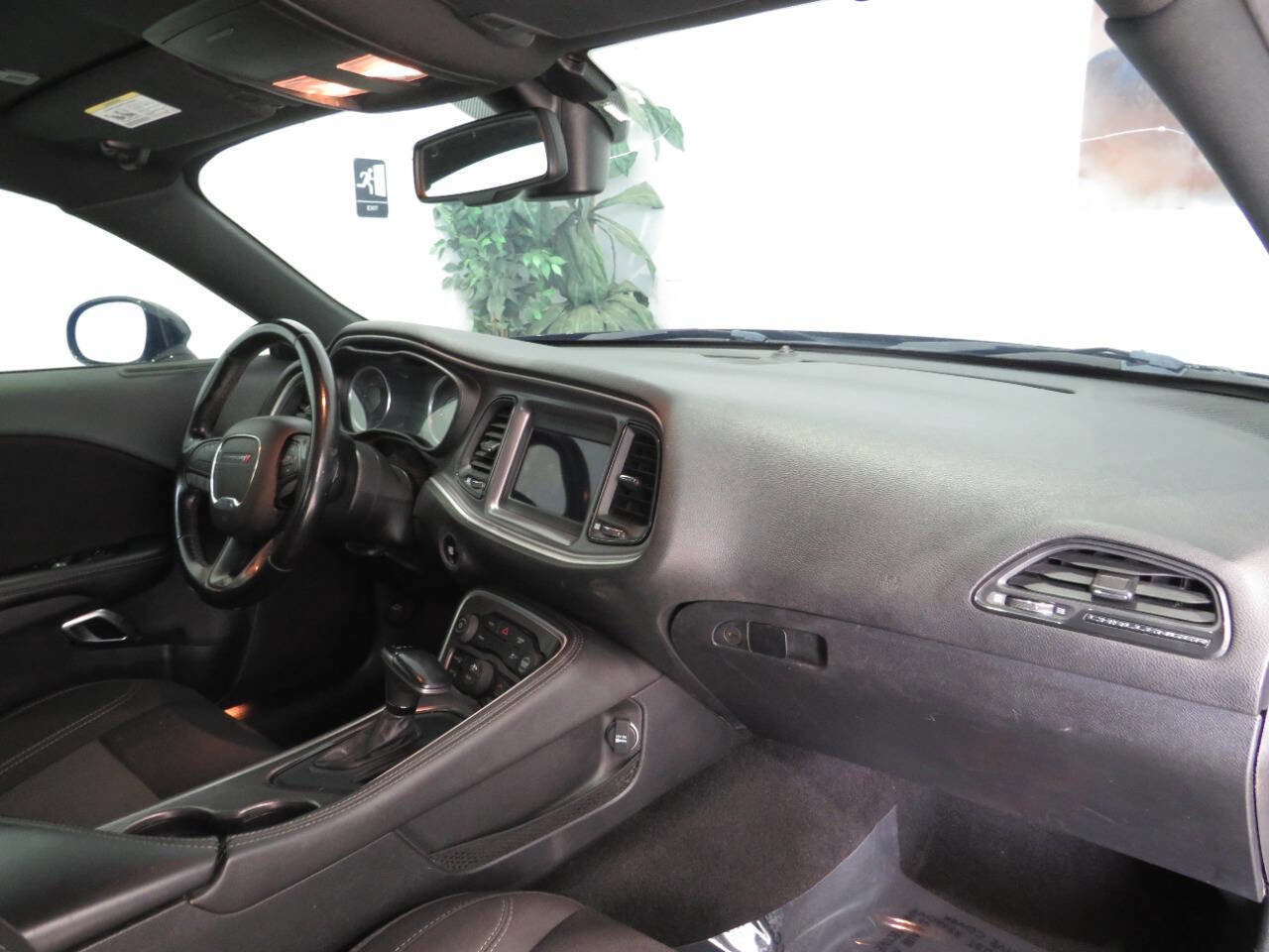 Used 2019 Dodge Challenger SXT AWD/4WD image 9