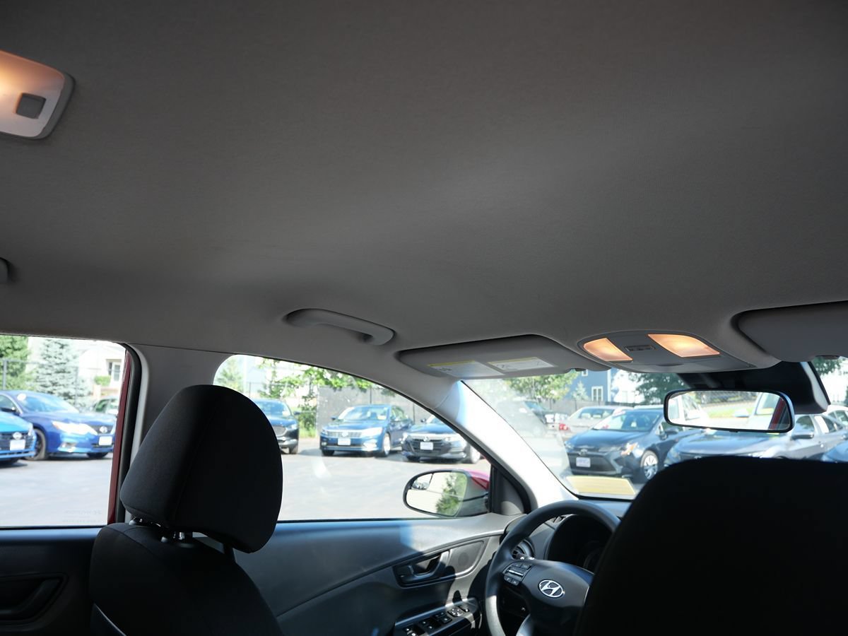 Used 2021 Hyundai Kona SE FWD image 31