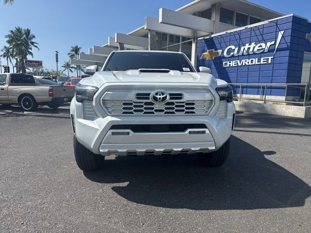 Used 2024 Toyota Tacoma TRD Sport AWD/4WD image 2