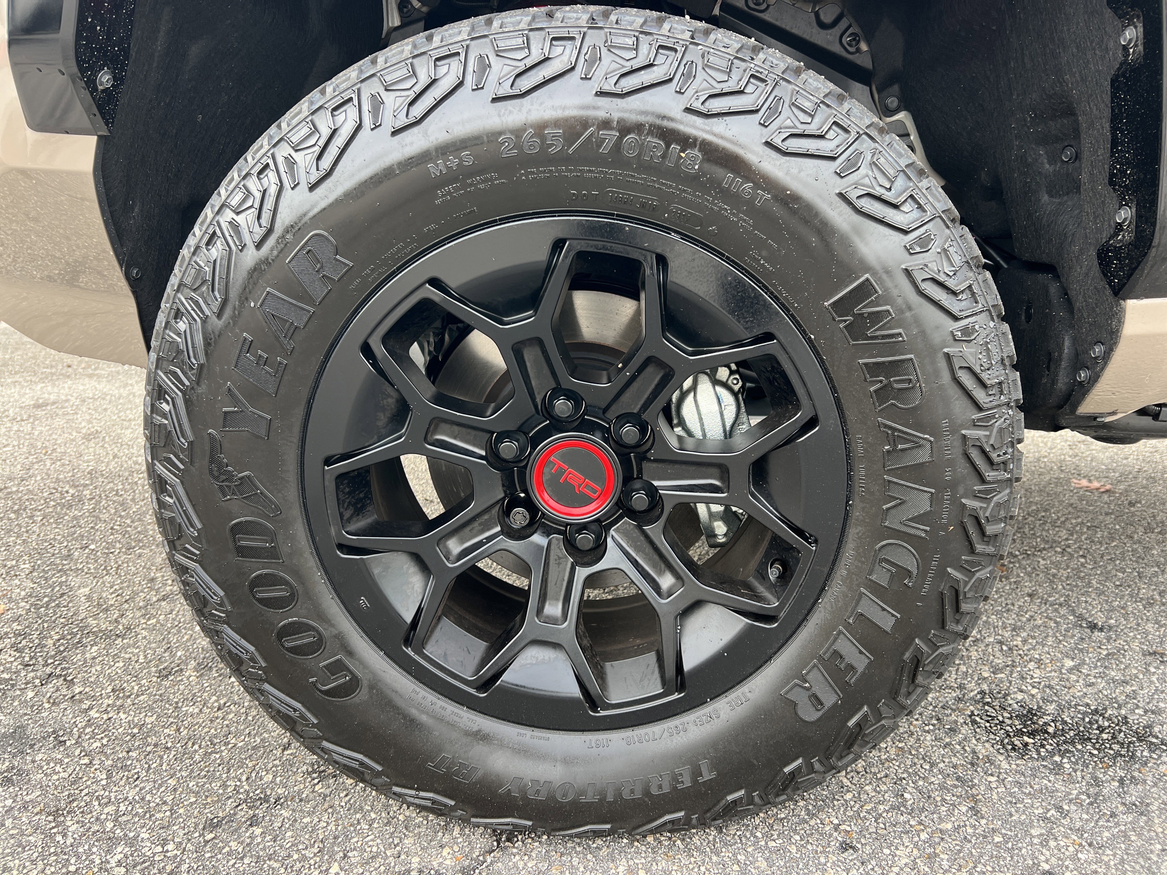 Certified 2025 Toyota Tacoma TRD Pro image 23