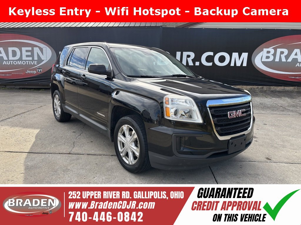 Used 2017 GMC Terrain SLE image 1