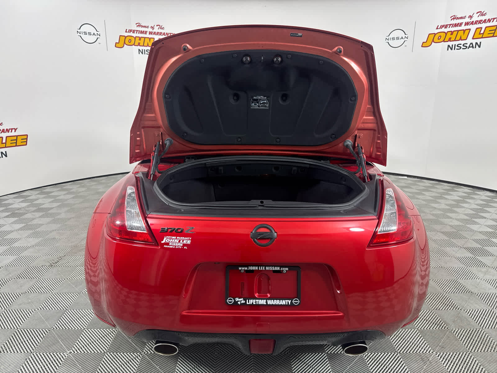 Used 2018 Nissan 370Z Touring Sport image 8