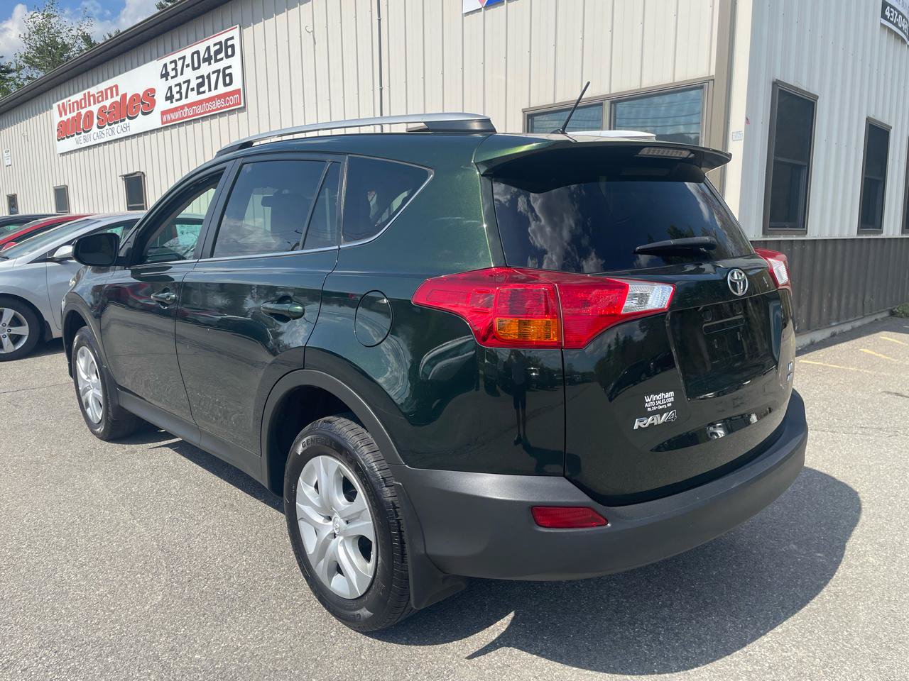 Used 2013 Toyota RAV4 LE AWD/4WD image 6