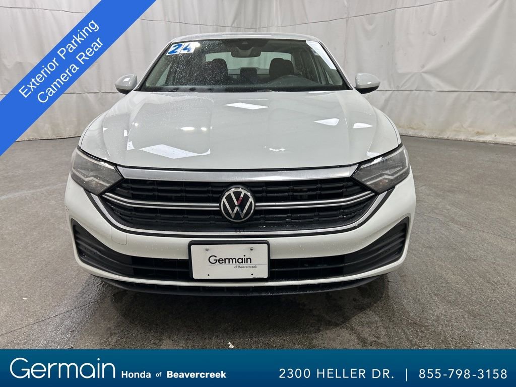 Used 2024 Volkswagen Jetta S image 9