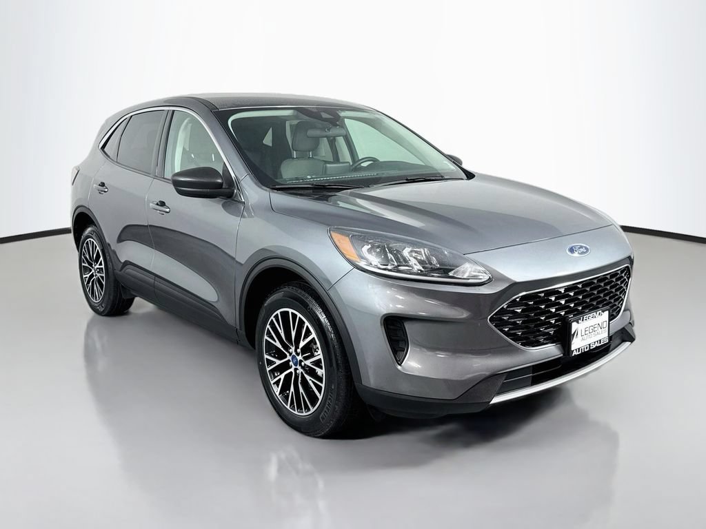 Used 2022 Ford Escape SE w/ Convenience Package FWD image 4