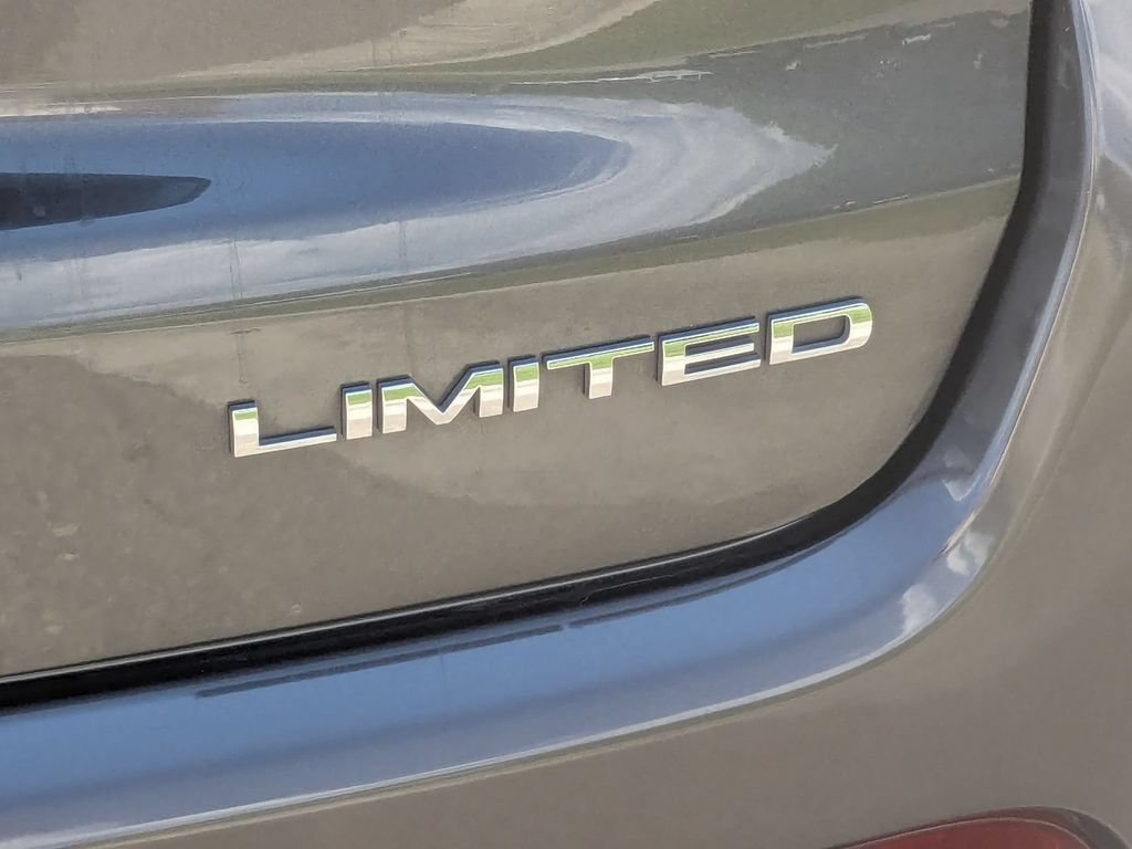 Certified 2023 Jeep Compass Limited AWD/4WD image 13
