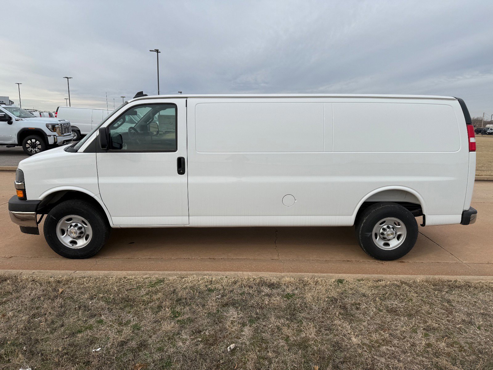 New 2025 Chevrolet Express 3500 Extended w/ Driver Convenience Package RWD image 6