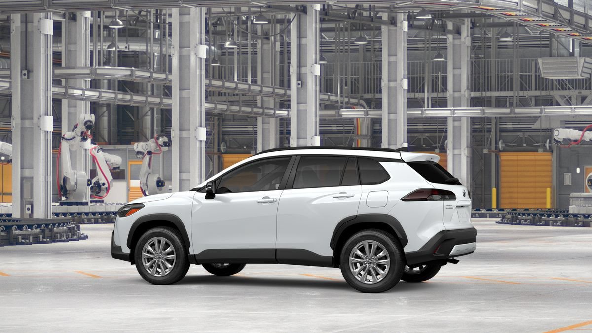 New 2026 Toyota Corolla Cross LE FWD image 5